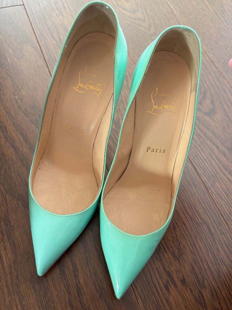 Louboutin Pumps Patent Teal 37.5